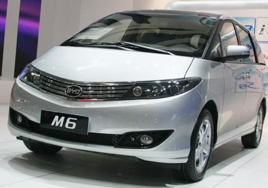 BYD M6 Resmi Mengaspal Dengan Bandrol Harga 300Jtan