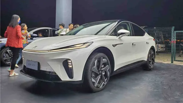 SAIC Gandeng Huawei Kembangkan SUV Listrik