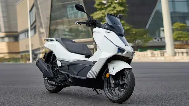 Honda NWG150 Laris Manis di Tiongkok