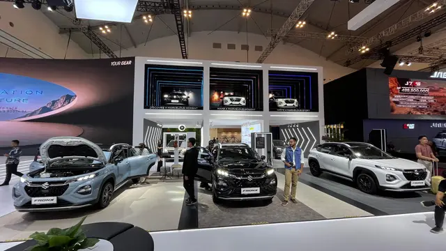 Adu Spesifikasi SUV Kompak Hybrid
