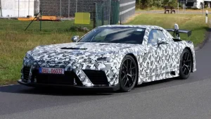 Supercar Lexus LFR Bermesin V8 Hybrid Siap Debut