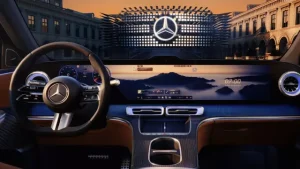 Mercedes-Benz GLC EV Usung Layar Jumbo